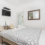 Apartamento With Parking Space Baska, Krk - 18808 Baška
