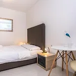 Apartamento With Parking Space Baska, Krk - 18808 *