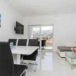 With Parking Space Baska, Krk - 18808 Apartamento Baška