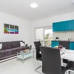 With Parking Space Baska, Krk - 18808 Apartamento *